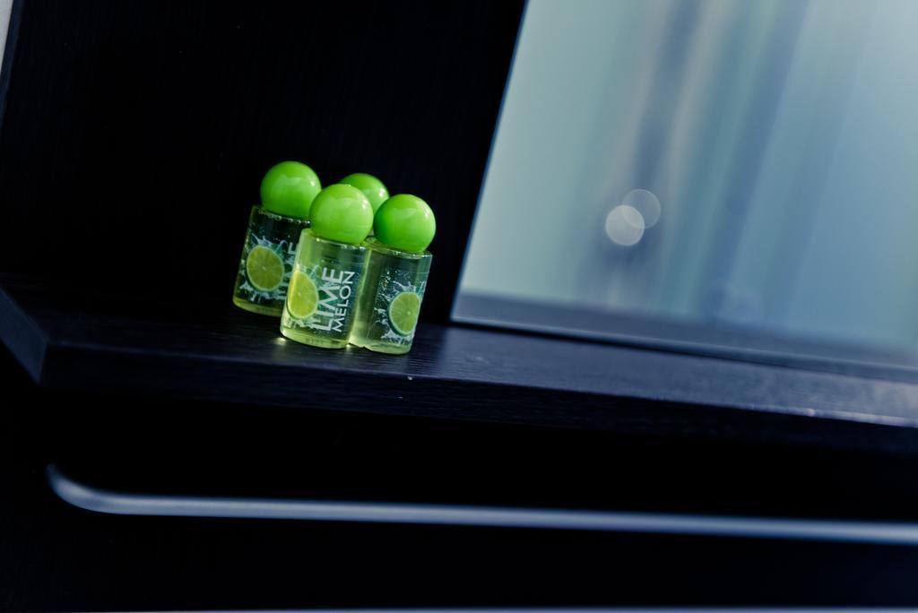 Apart'Hotel Liege City Centre Bagian luar foto